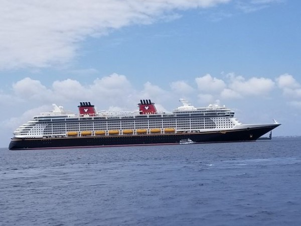 Five reasons to LOVE Disney Cruise Line!